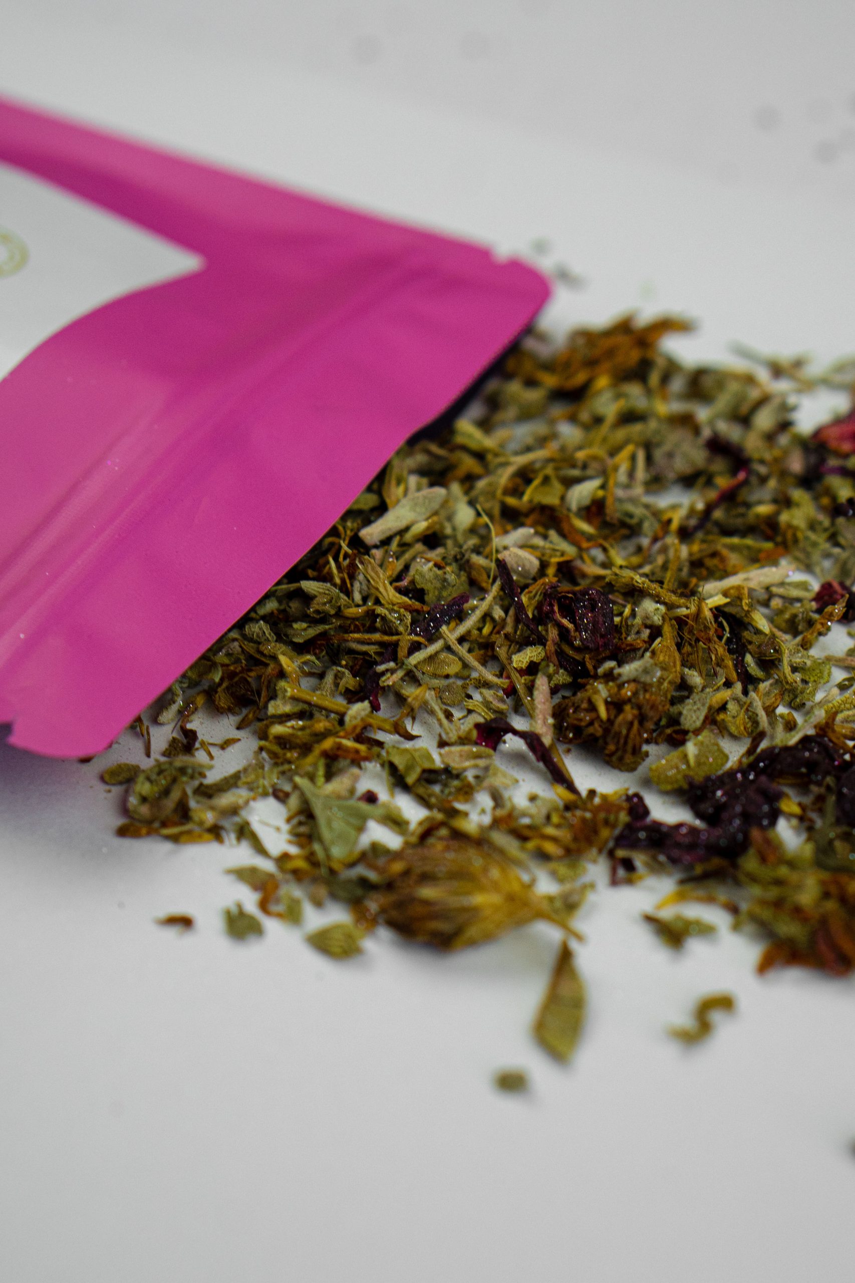 What Is a Floral Sage Smudge and How Does It Differ from White Sage?